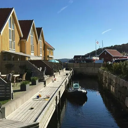 Apartment Seaside With Private And Jetty Hvaler